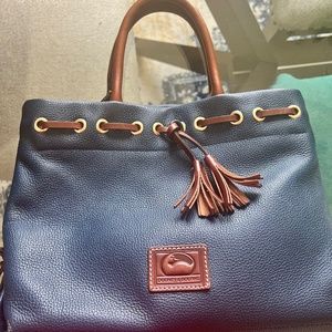 Dooney & Bourke